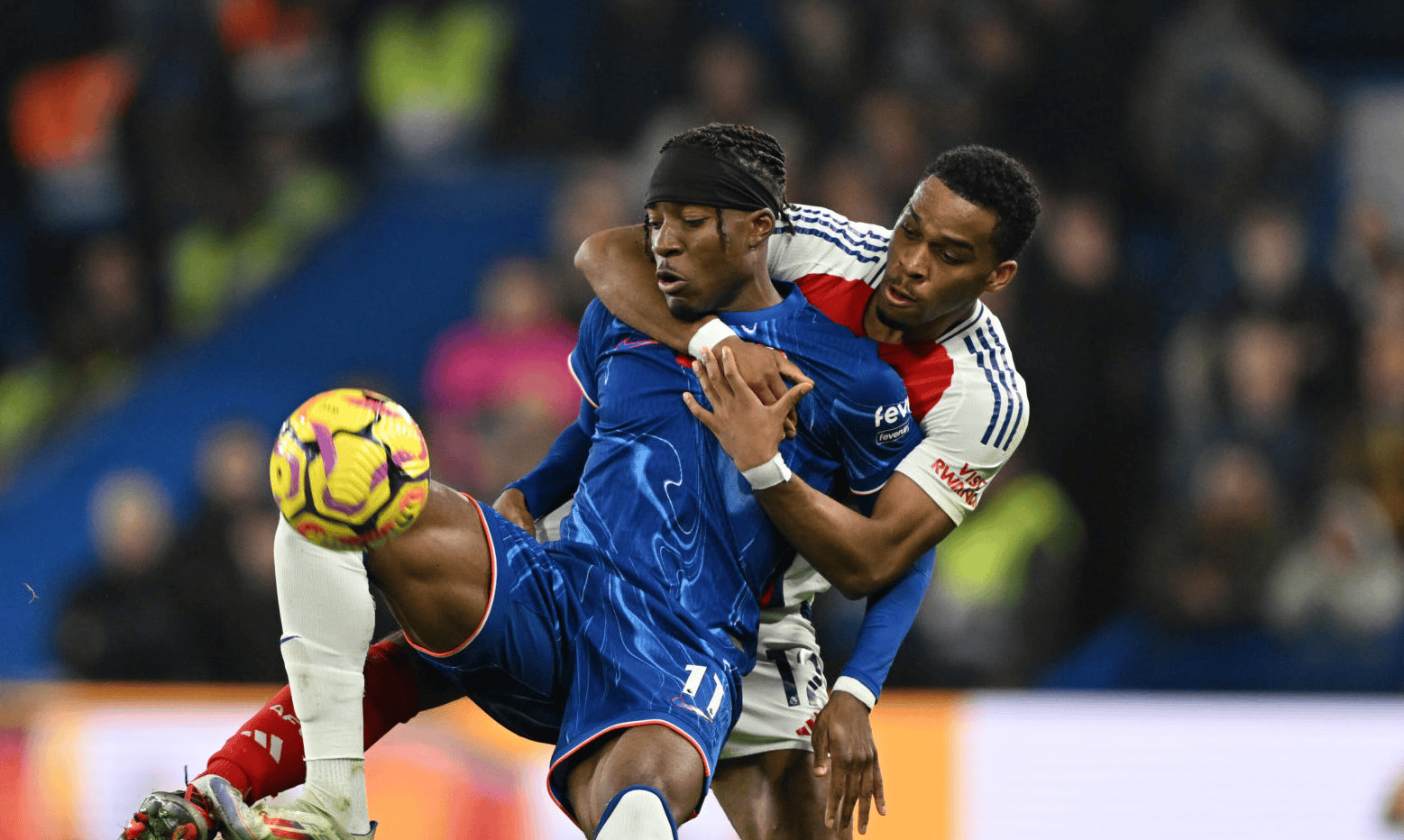 国际比赛日中超焦点战；阿森纳复出首秀；球迷炸锅；年轻球员得到机会的简单介绍