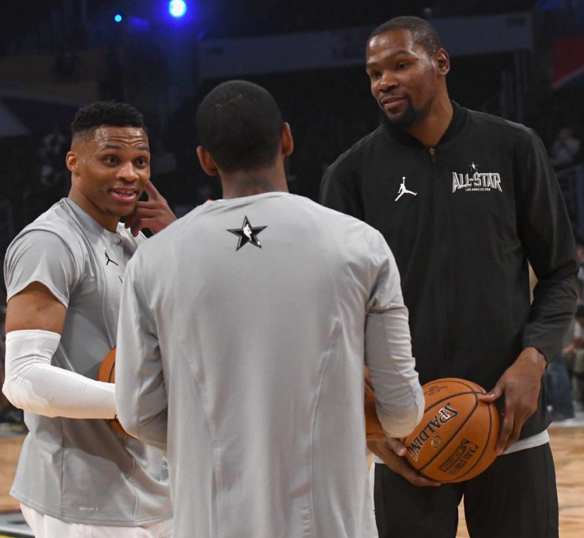 爱游戏官网-达拉斯独行侠发布备战花絮，赛前造点机会，法甲任务艰巨，控场能力受关注(超凡战队极度动力)