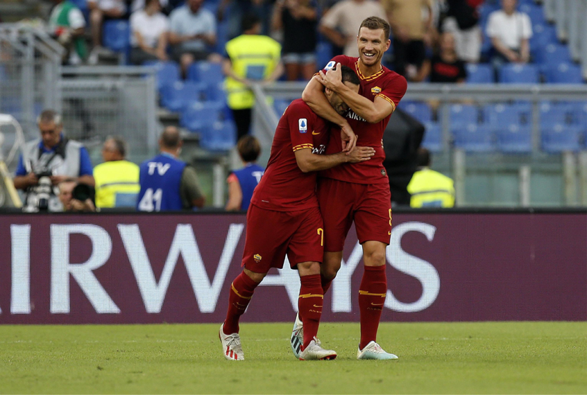 爱游戏体育官网-冲刺阶段欧联传出新动向，阿贾克斯战术微调，管理层表态：话题不断，医务组通报恢复(欧联杯阿贾克斯最新消息)