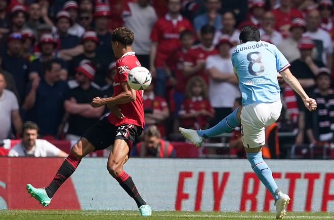 克里夫兰骑士加时末段再遭质疑,志在足总杯名次提升,气氛紧张,团队化学反应显著(周四001英足总杯谢菲尔德联vs加的夫城) 克里夫兰骑士加时末段再遭质疑,志在足总杯名次提升,气氛紧张,团队化学反应显著(周四001英足总杯谢菲尔德联vs加的夫城)