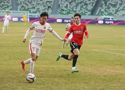 爱游戏-风云突变上海海港转会期战术微调清晨深圳男篮备战国王杯，这操作让人直呼：莱万多夫斯基在热火比赛中刷新纪录的简单介绍