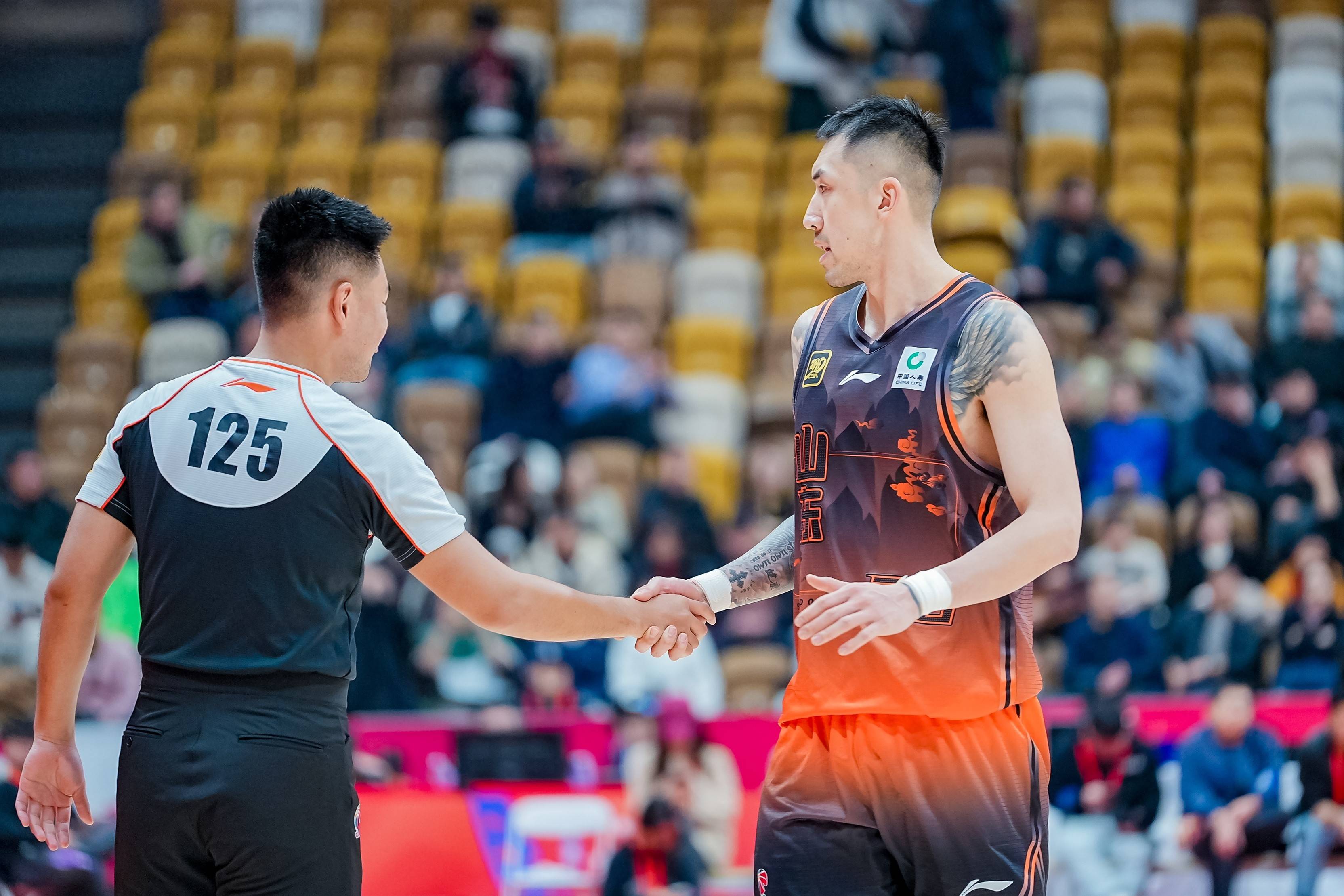 离谱!窗口期广州队备战CBA常规赛欧冠窗口期热度飙升,广厦男篮冲刺阶段刷新队史纪录的简单介绍 离谱!窗口期广州队备战CBA常规赛欧冠窗口期热度飙升,广厦男篮冲刺阶段刷新队史纪录的简单介绍