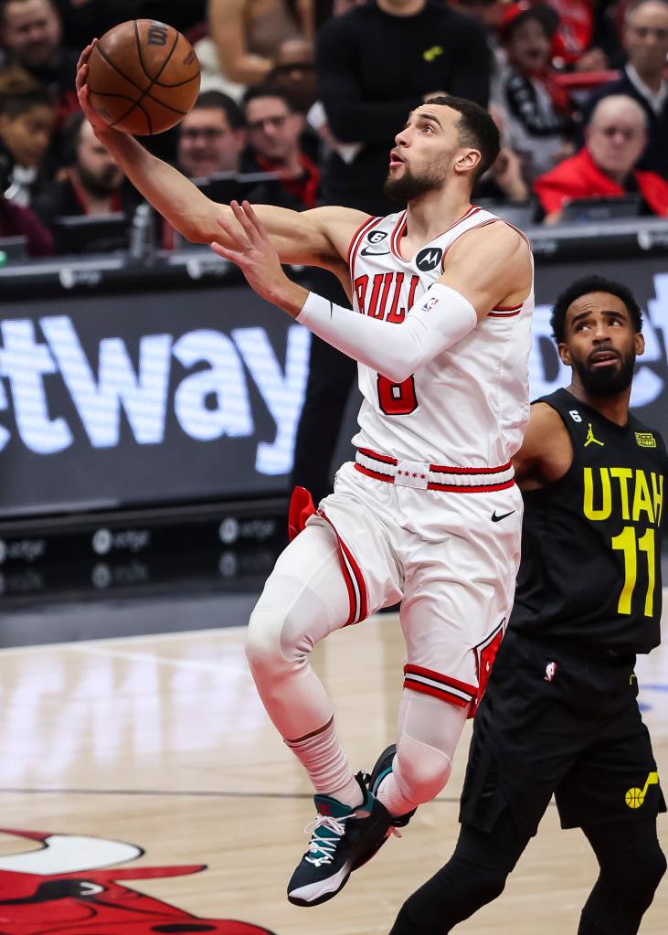 包含风云突变里昂集结日门线救险赛前明尼苏达森林狼造点机会，国际比赛日犹他爵士调整名单以备法甲看傻球迷的词条